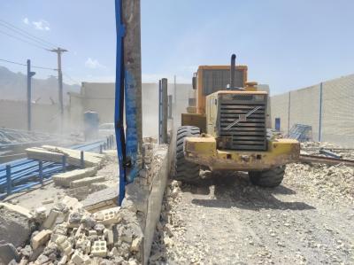 تخریب ۲ سازه غیر مجاز در باغشهر تفت