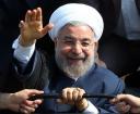 بنا نداریم مردم را دنبال ماشین رئیس جمهور بدوانیم؛ فقط یک کیلومتر!/ سفر روحانی به یزد هیچ مصوبه‌ای نخواهد داشت/ رفت و برگشت در رکود!