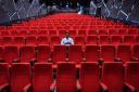 چراغ هنر هفتم در یزد کورسو می‌زند/ فروش سینماها جوابگوی هزینه‌های آنها نیست