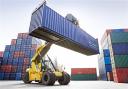 محدود بودن بازارهای صادراتی یزد/ کیفیت پایین و رقابت ناسالم صادرکنندگان عامل از دست رفتن بازارهای صادراتی