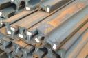 واردات فولاد ریلی به کشور با وجود خاک‌خوردن هزاران تن محصول مشابه در انبارهای فولاد آلیاژی یزد