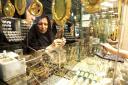 صنعت طلا و جواهر یزد نیازمند تحصیل بانوان یزدی