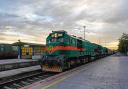 قطار مسافری ویژه بندرعباس - یزد راه اندازی شد