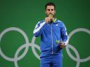 اولین مدال طلای ایران در المپیک به دست آمد/ کیانوش رستمی رکورد شکنی کرد+ جدول