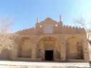 قلعه اربابی «مشیرالممالک» یزد در حال تخریب+ تصاویر