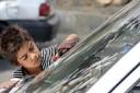 قریب 170 کودک کار در خیابان های یزد به زندگیشان چوب حراج می زنند