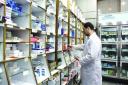 کمبود دارو در استان یزد نیست/دریافت «حق فنی» در داروخانه‌ها غیرقانونی است